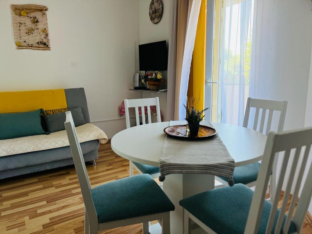 Adela Apartamento *